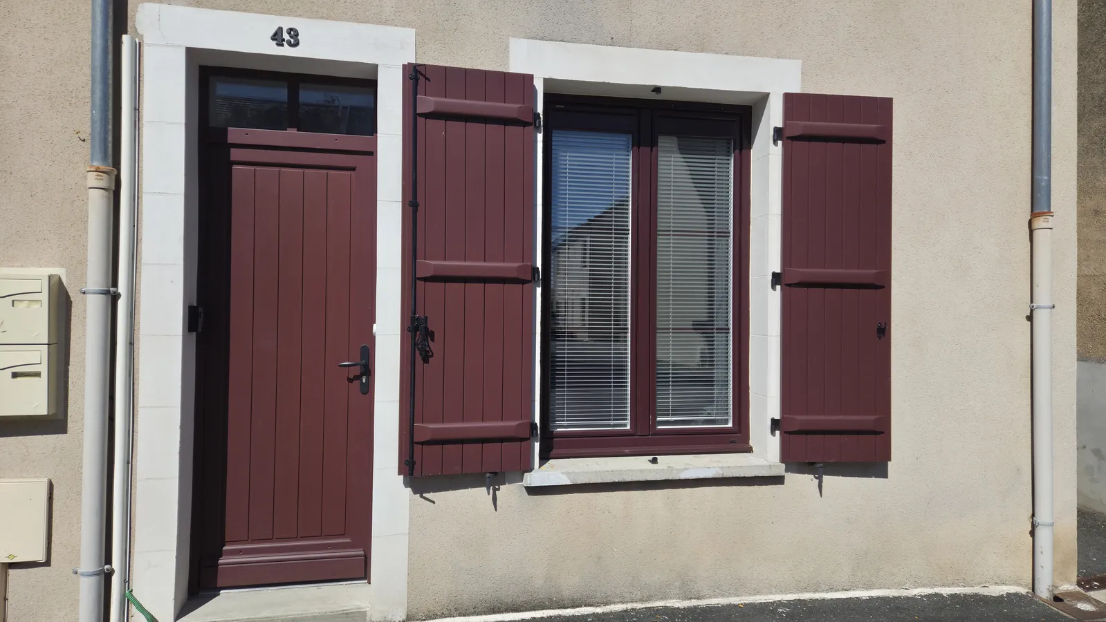 realisation-fenetres-menuiserie-levoux-menuisier-chateauroux (2)
