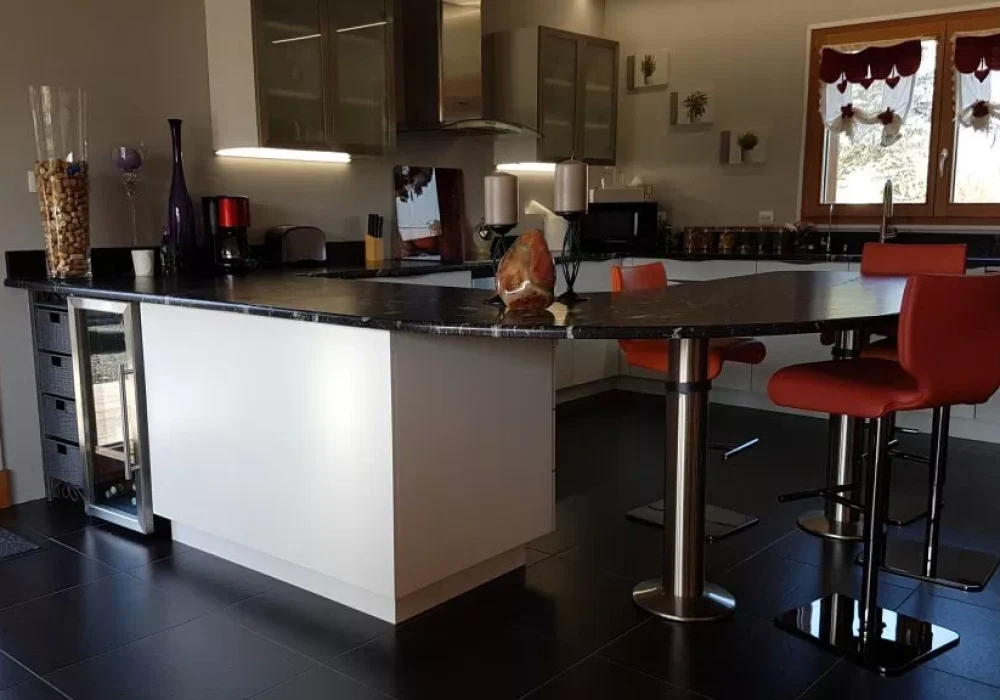 Réalisation d'aménagement intérieur par l'entreprise LEVOUX Pascal, menuisier à Châteauroux