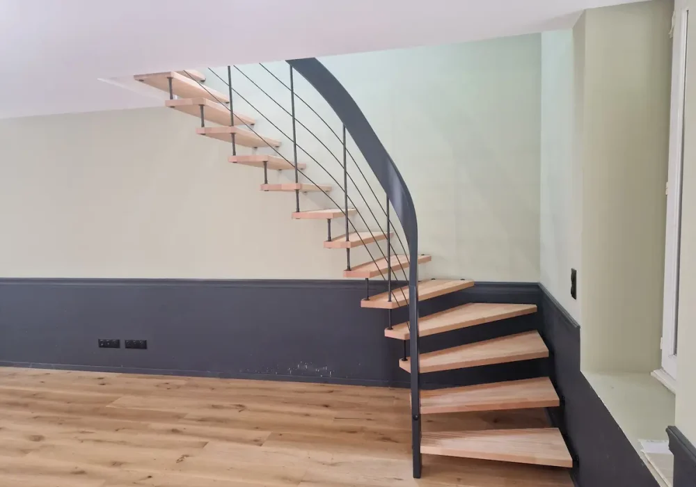 Réalisation d'escaliers par l'entreprise LEVOUX Pascal, menuisier à Châteauroux