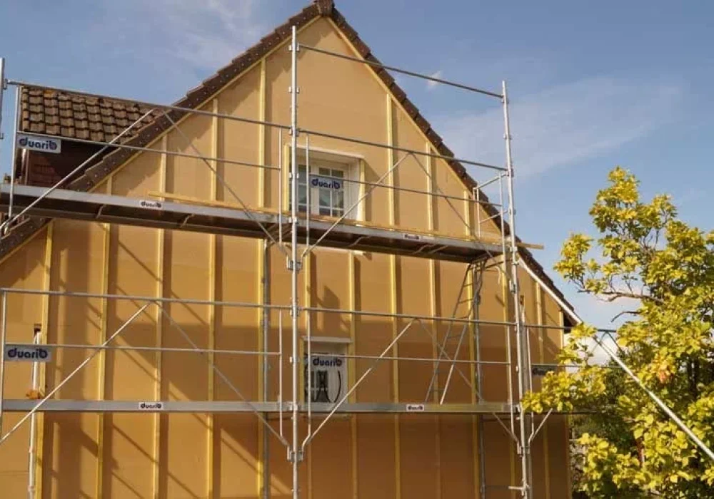 Réalisation d'isolation par l'entreprise LEVOUX Pascal, menuisier à Châteauroux